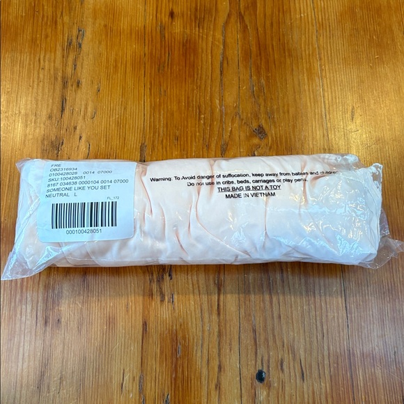 Free People Someone Like You Set New NWT Large Cream Ivory Angel Food - Picture 9 of 9